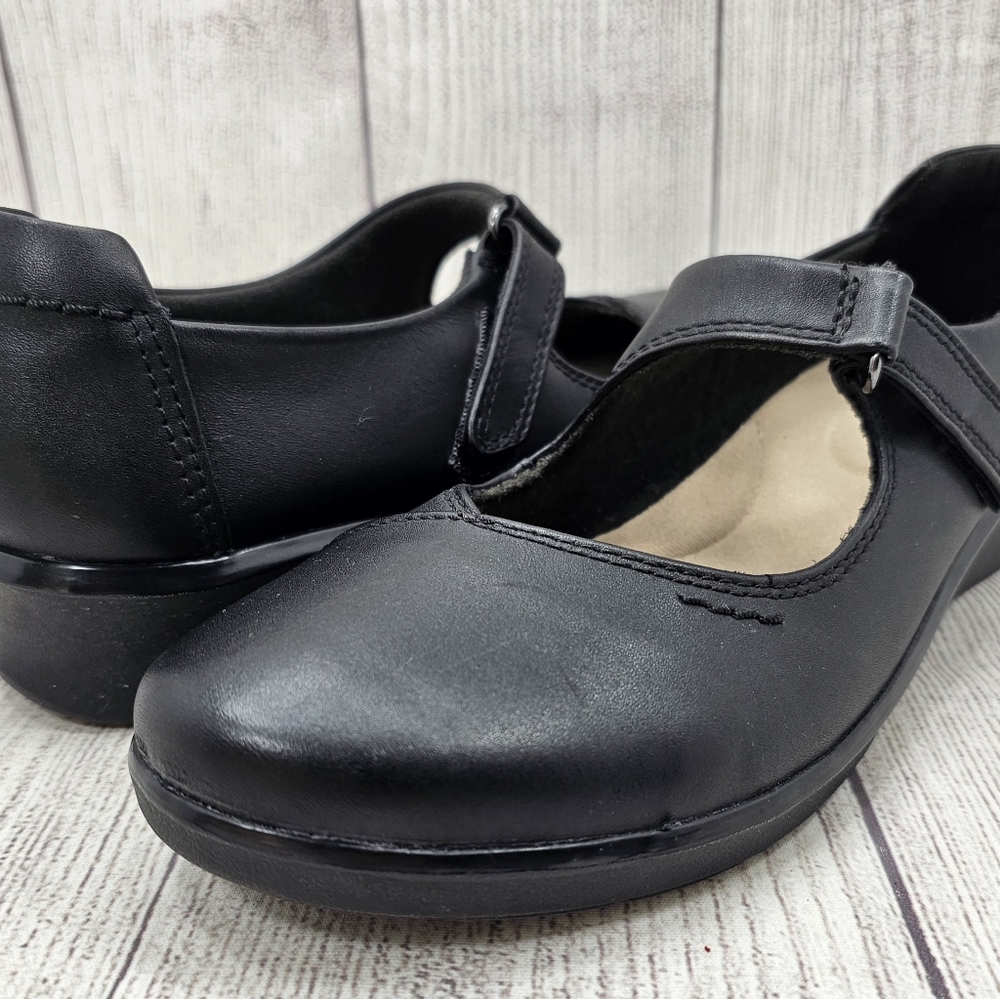 Clarks Bendables Women’s Black Leather Comfort Shoes Mary Jane 61215571 Size 7.5